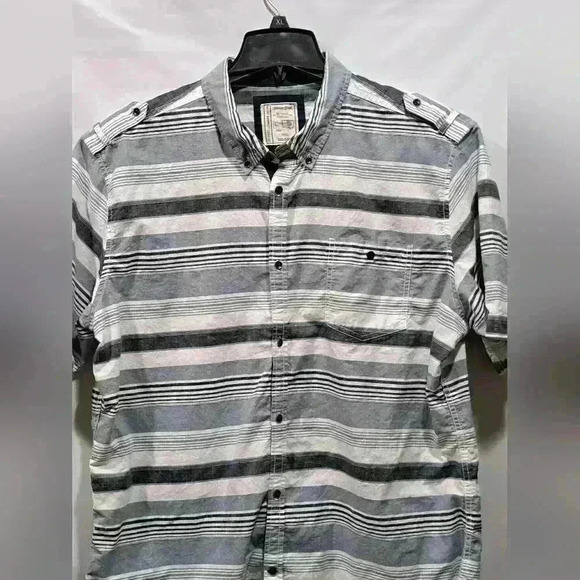 Alexander Julian* Men's Short Sleeve Button Down Curved Hem Pocket Shirt… - Picture 1 of 7